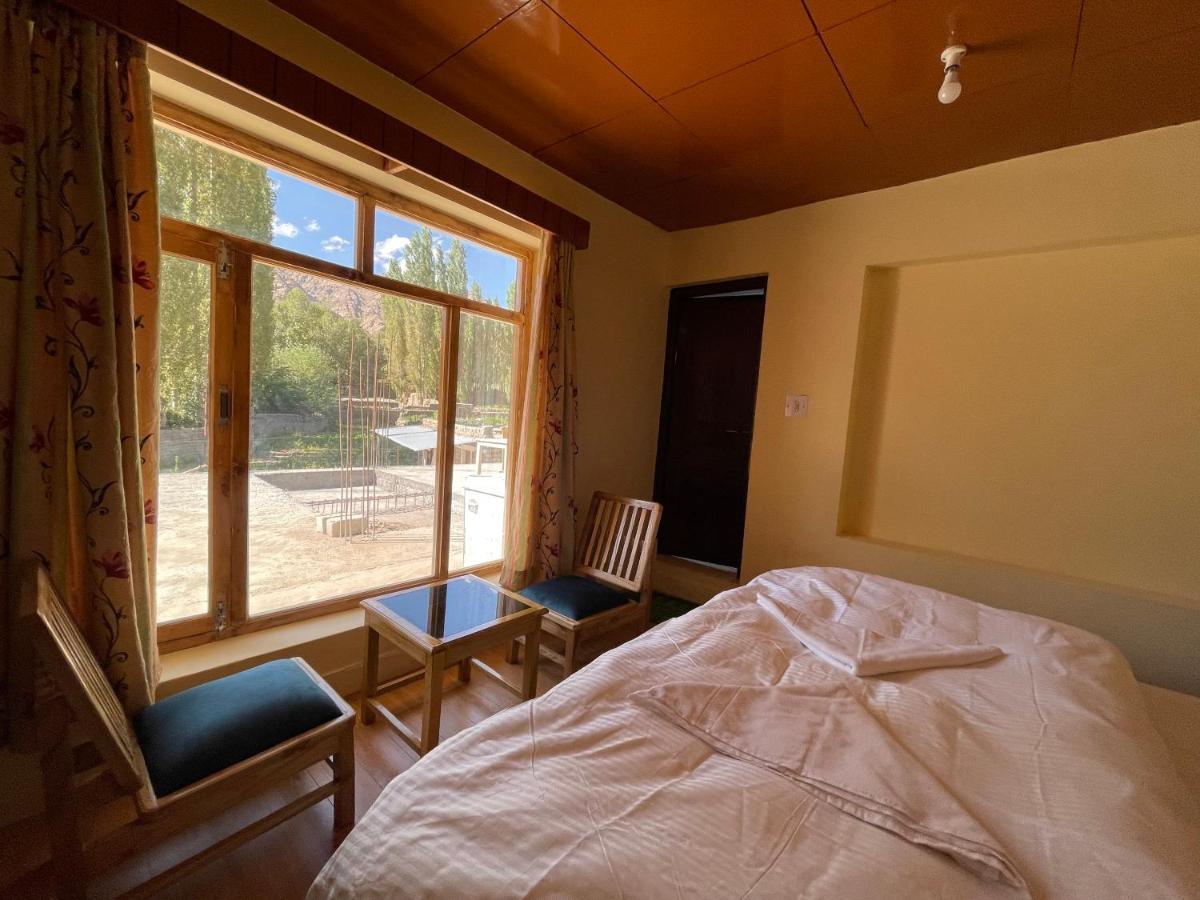 Hinjuma Guest House Leh Exterior photo